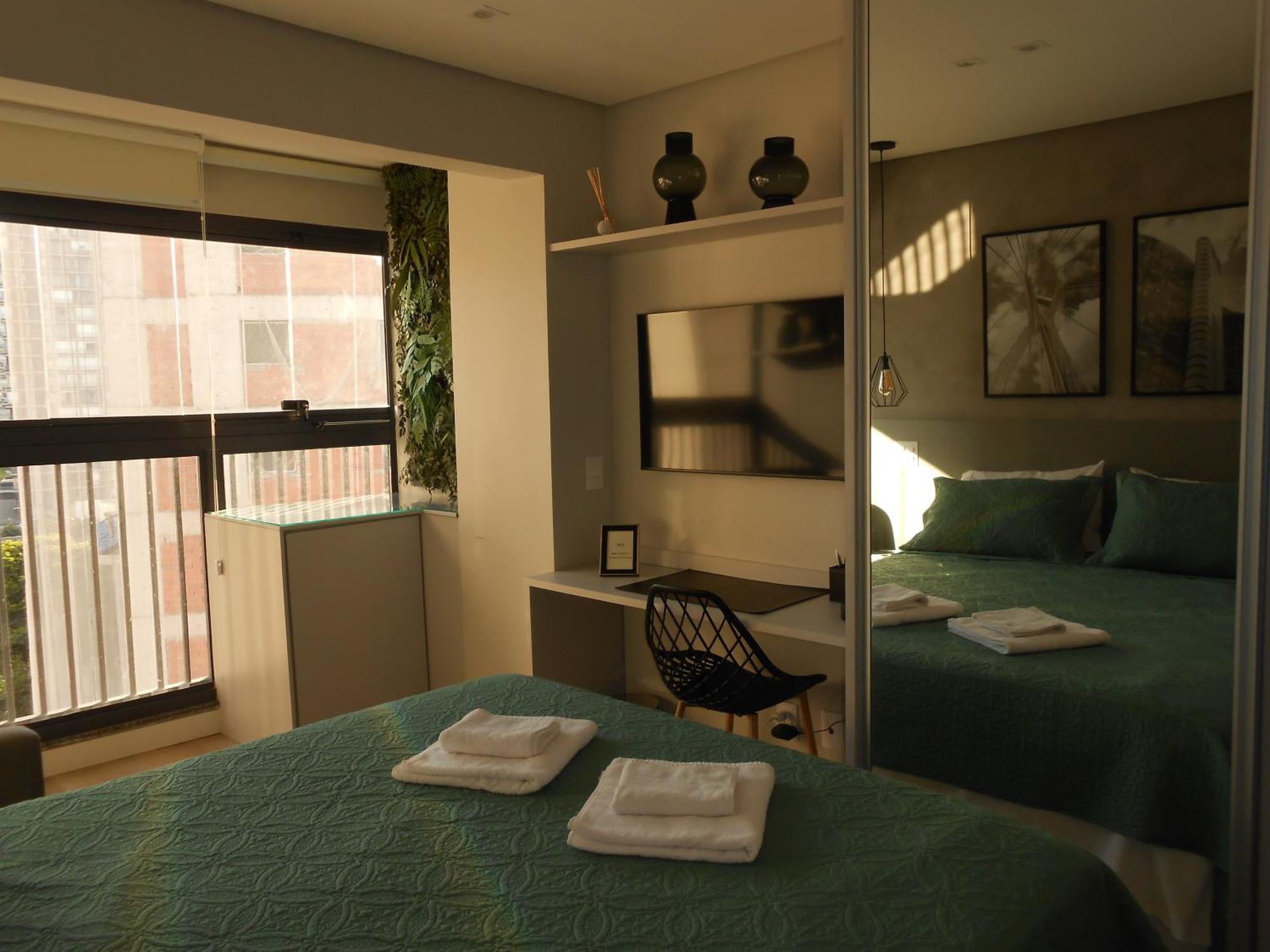 513 Lux Allianz Park Apartment *