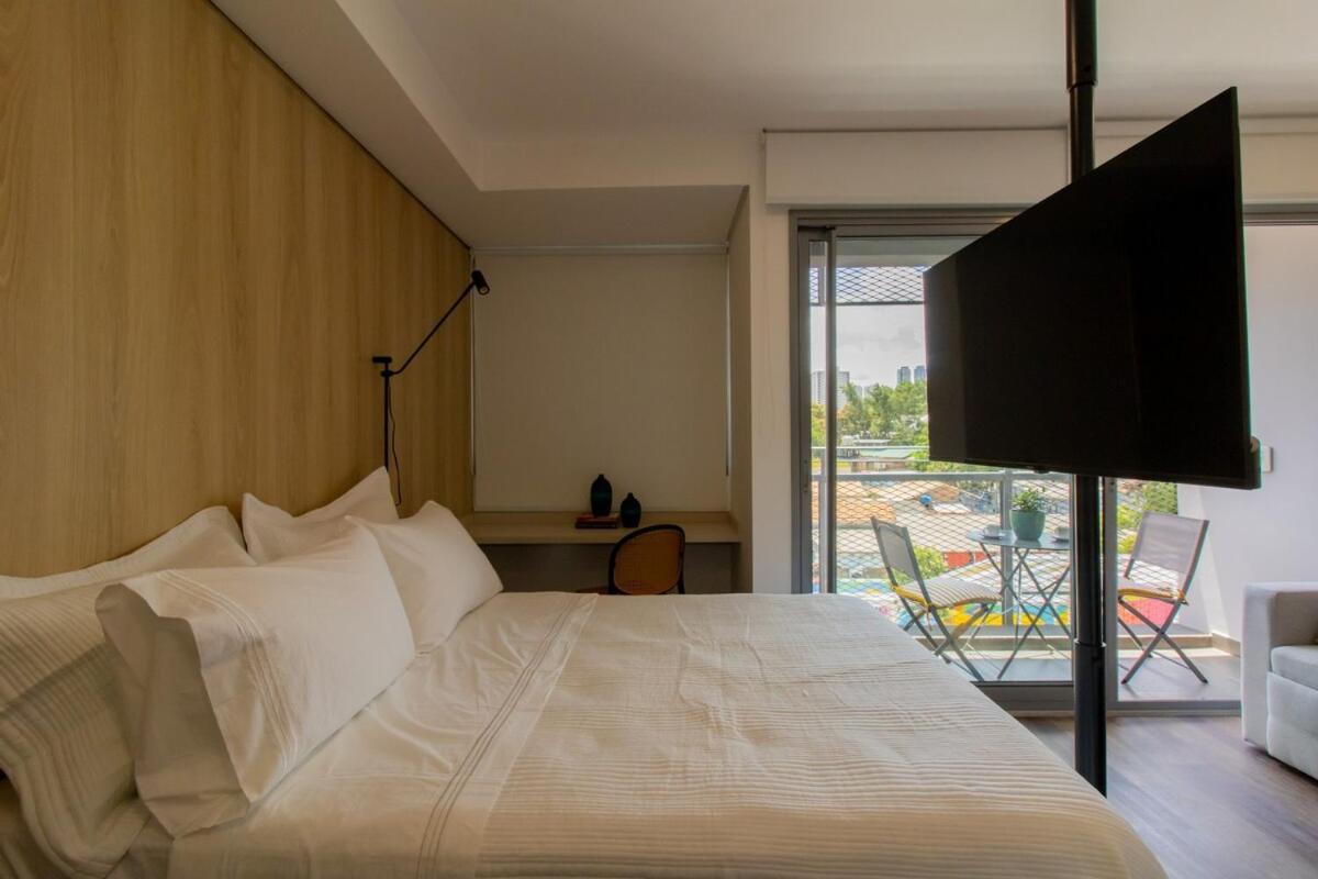 Apto Pinheiros Madalena Apartment *