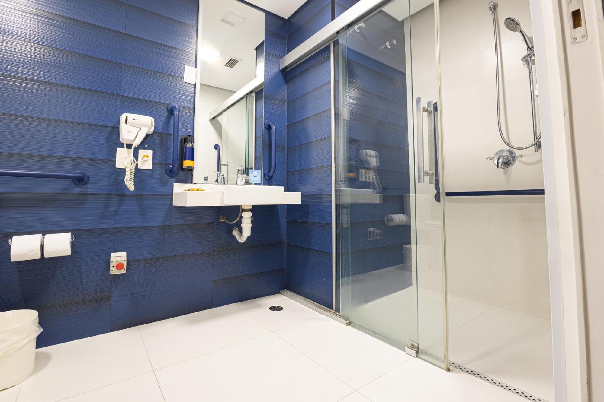 Hotel Comfort Ibirapuera 3*