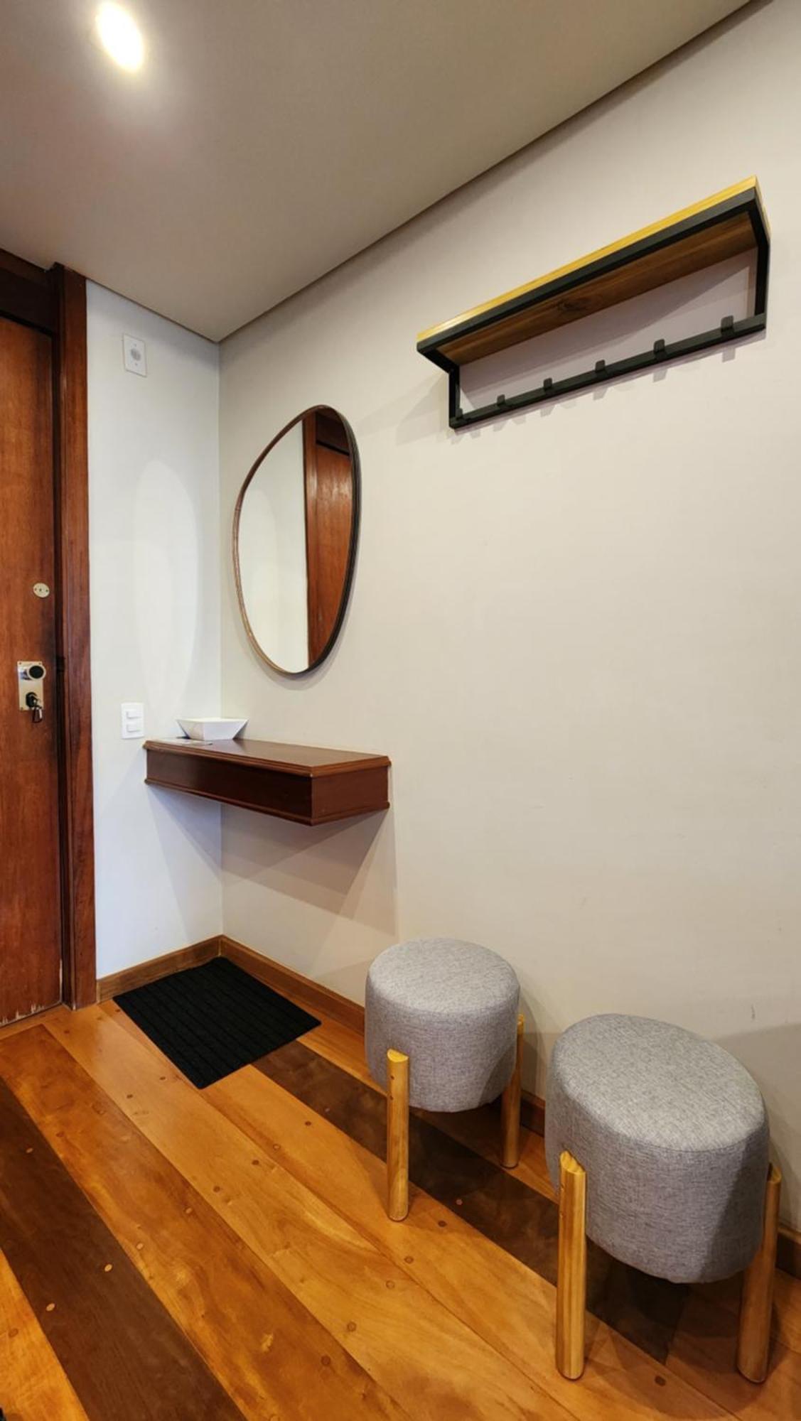 Lorena - Cozy Flat With Balcony Apartamento *