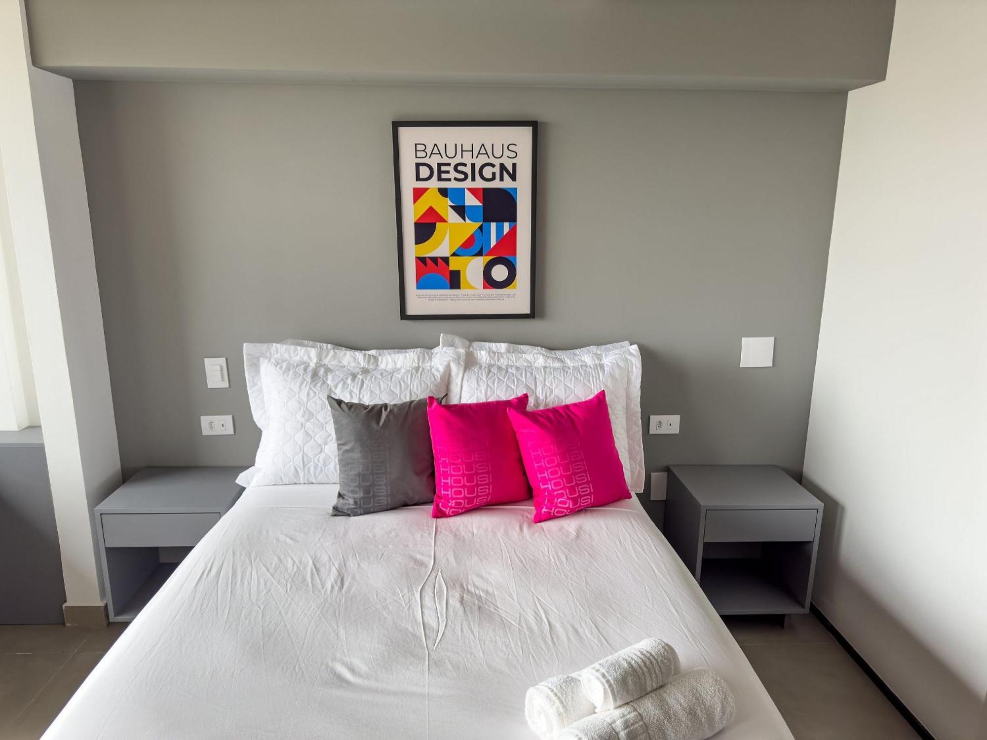 Apartment On Melo Alves By Housi