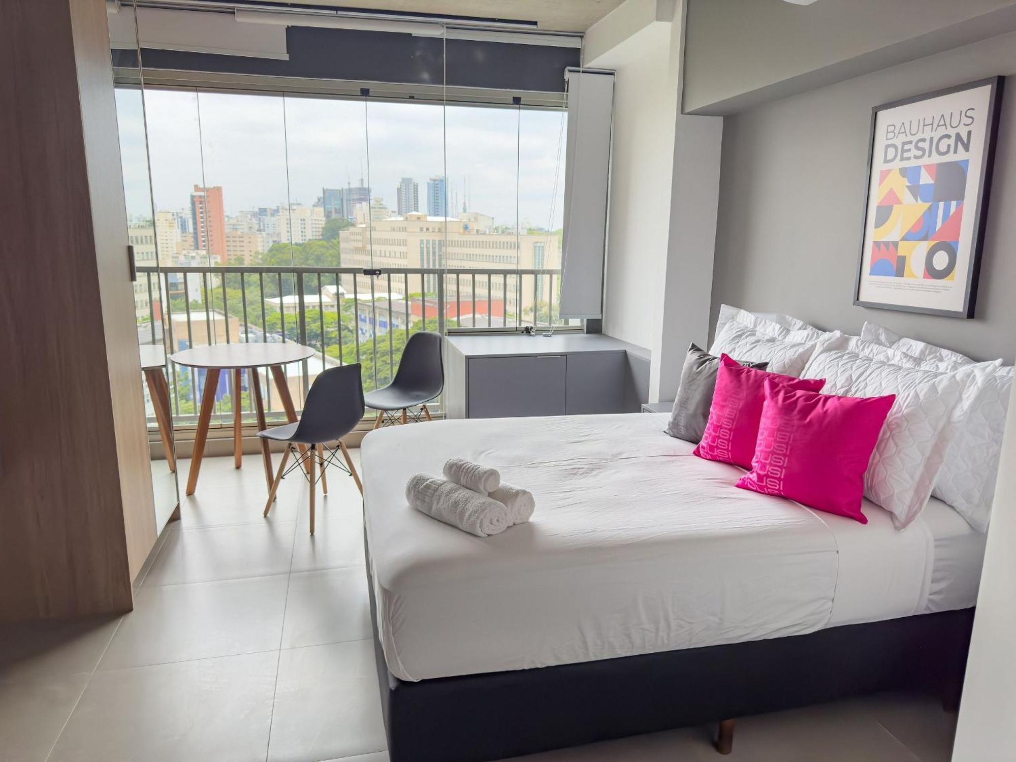 Apartment On Melo Alves By Housi