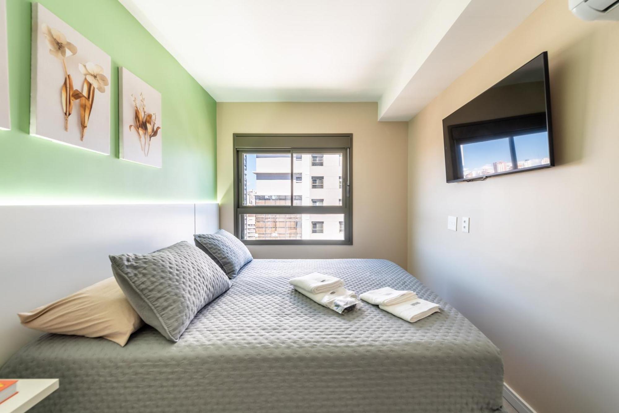 Campo Belo, Wi-fi 600mb, Queen Bed, Piscina Apartment *