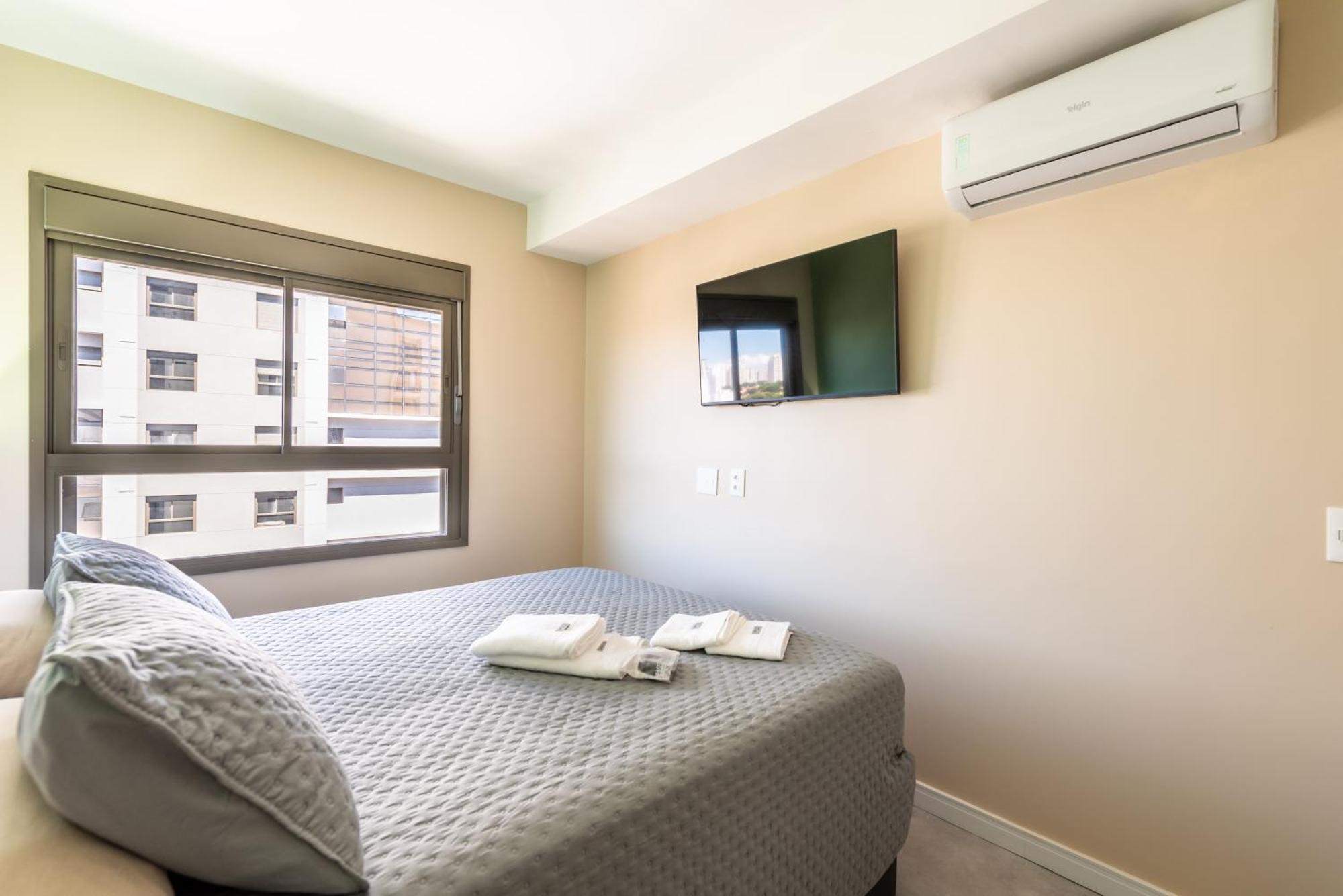 Campo Belo, Wi-fi 600mb, Queen Bed, Piscina * Sao Paulo