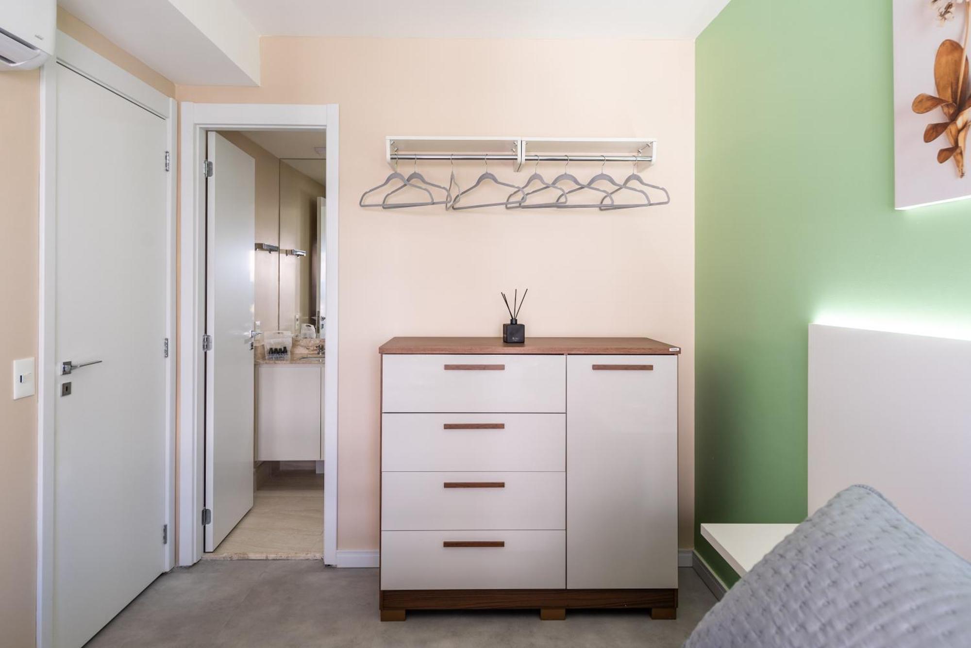 Campo Belo, Wi-fi 600mb, Queen Bed, Piscina Apartment *