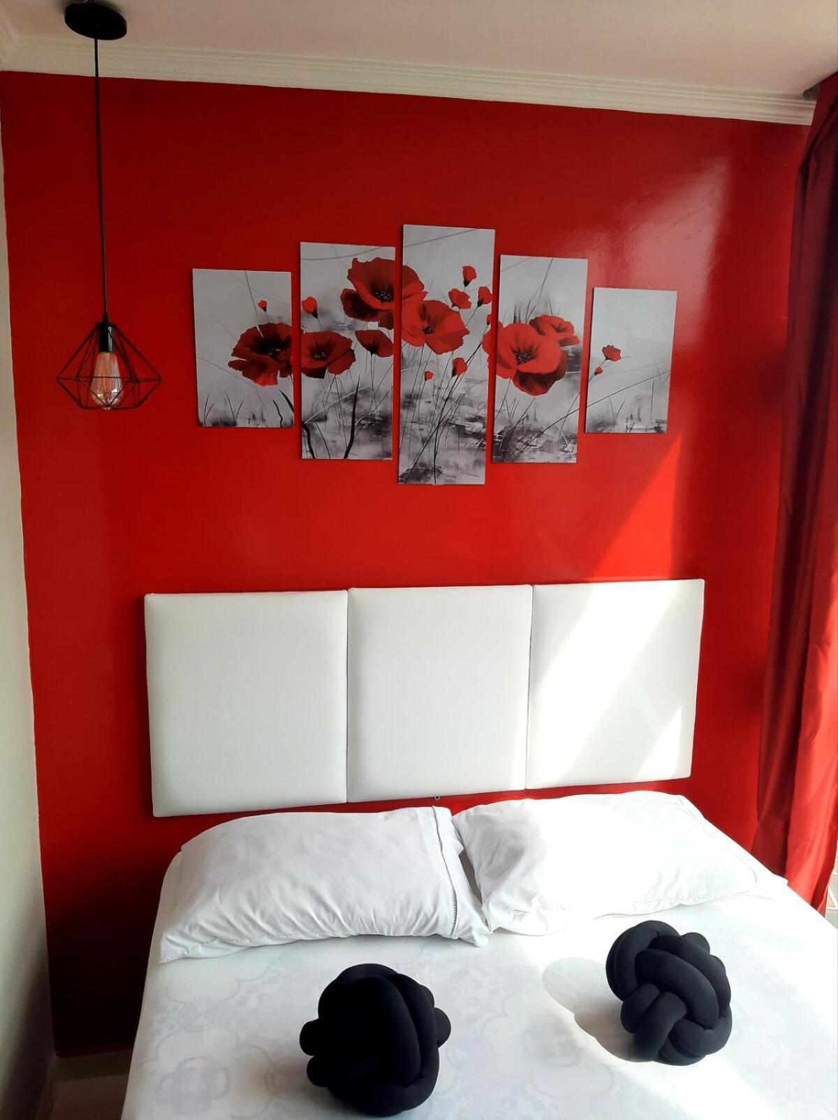 Apartment Red Ed Maisaltosp Sampasky Metro Ar Cond Tv Smart *