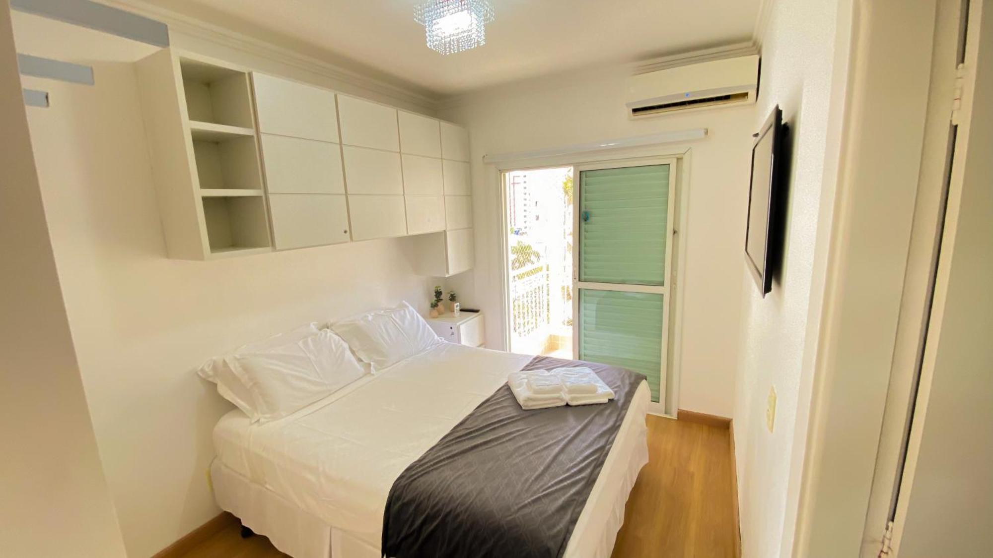Jacuzzi, Ac, Vaga, Olimpia | Brazilian Corner *