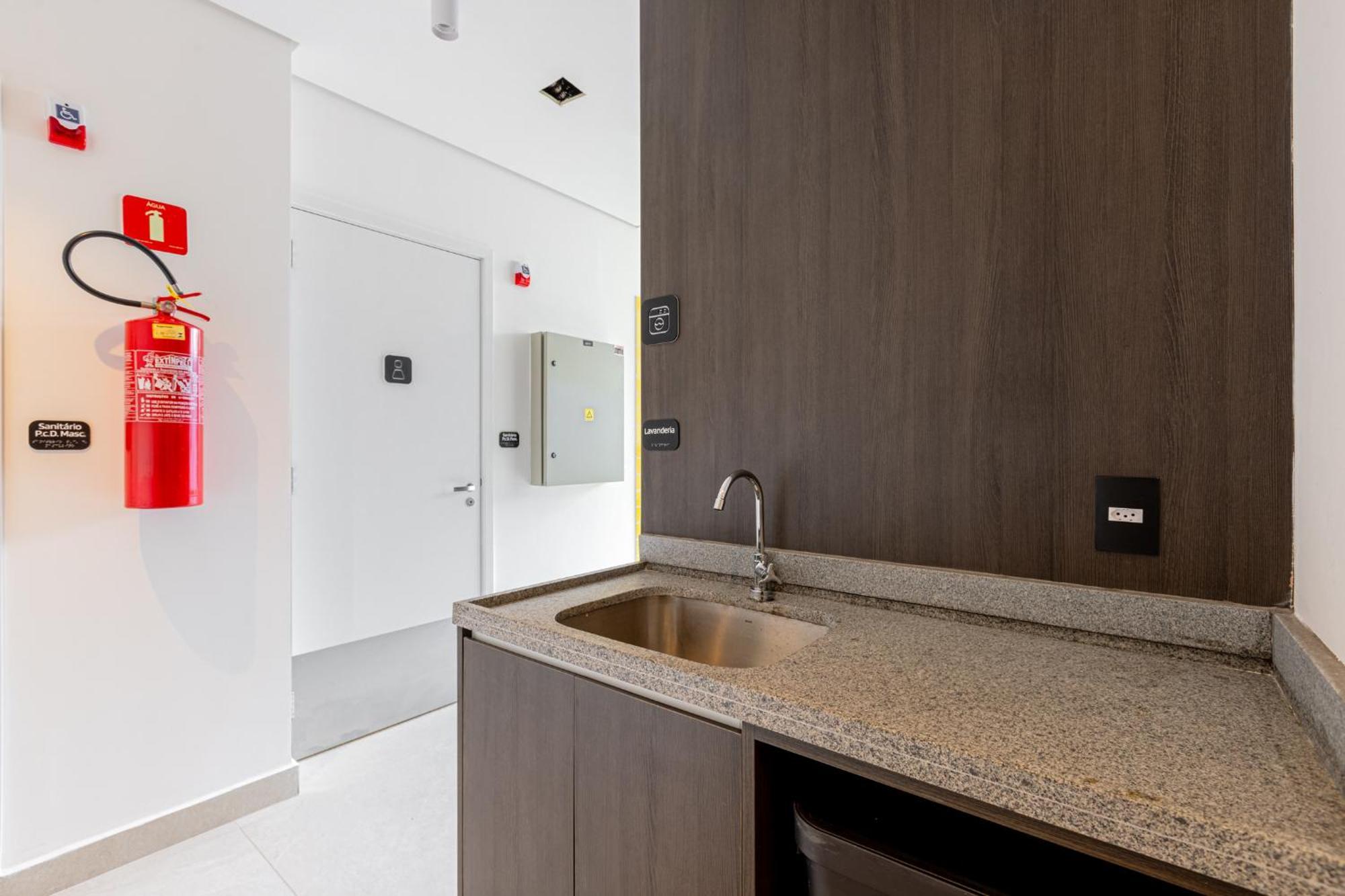 Easy Star - Charmoso Com Cama Queen No Brooklin - Nh01i Apartment Sao Paulo