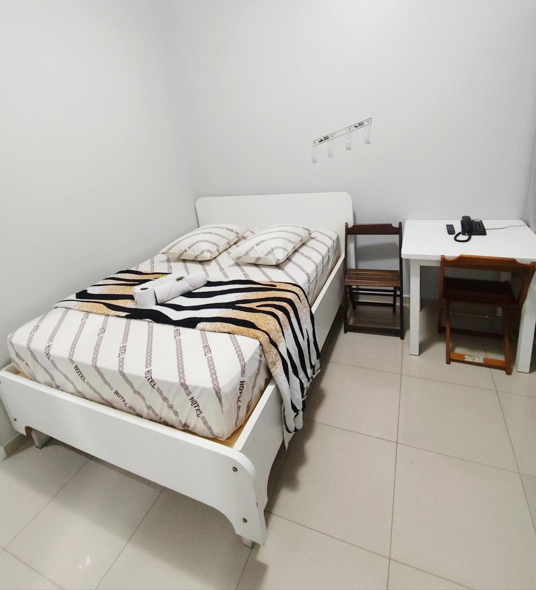 Amanhecer N903- Feirinha Da Madrugada-bras Khách sạn *