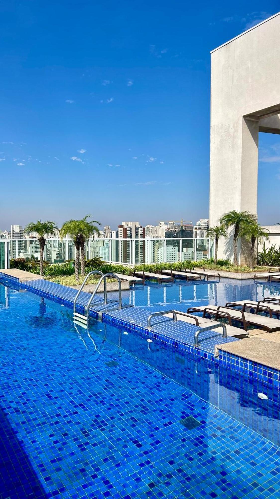 Lindo No 26ºandar Com Garagem E Limpeza Diaria No Brooklin Apartment