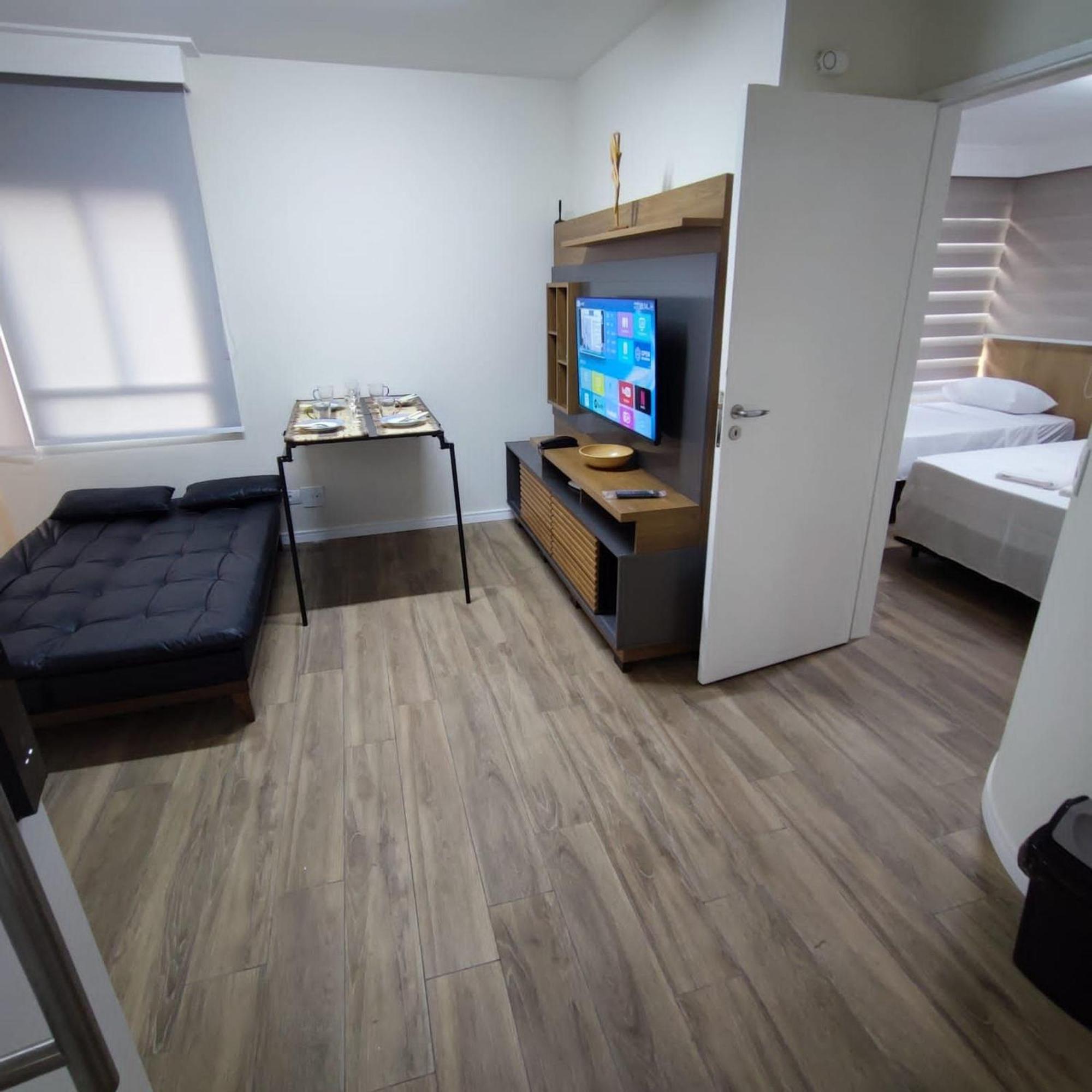 Flat Fascinante 5 Pessoas Hakka Eventos E Feirinha Apartemen