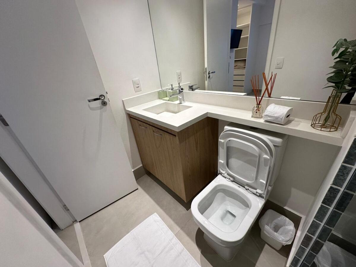 Căn hộ Lk906 Apto Com Terraco Privativo E Cozinha Completa São Paulo