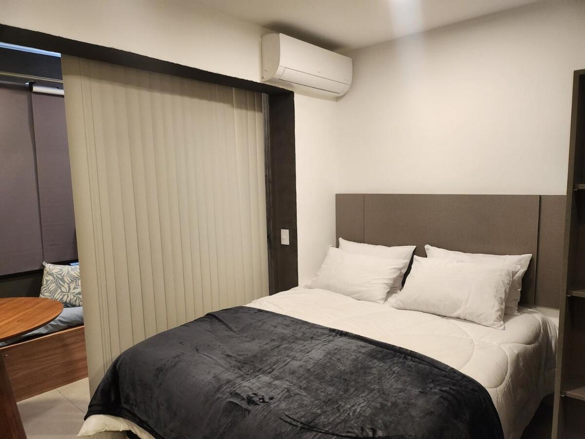 Studio 213 - Conforto Em Pinheiros Wi-Fi, Ar-Condicionado * Sao Paulo
