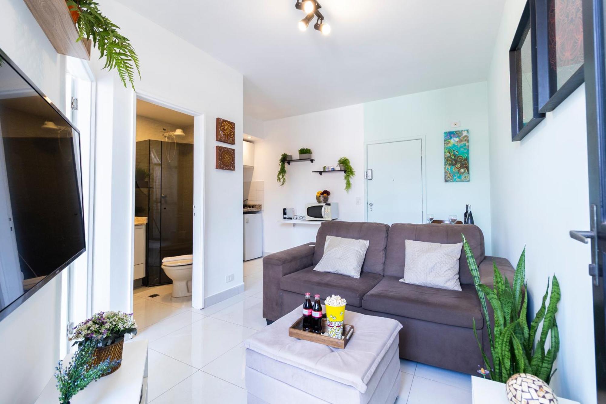 Apartment Piscina, Metro, Ibirapuera | Brazillian Corner *