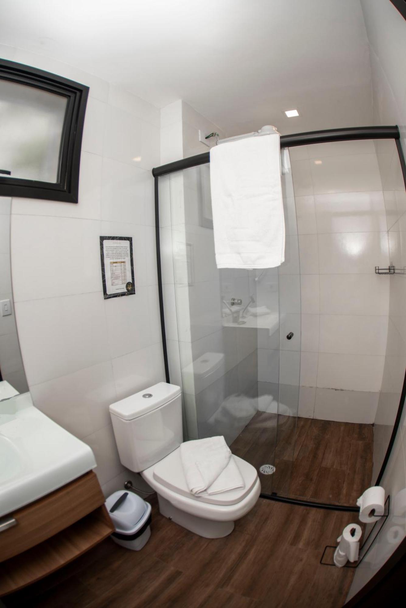 Uny Bras Otel 3*