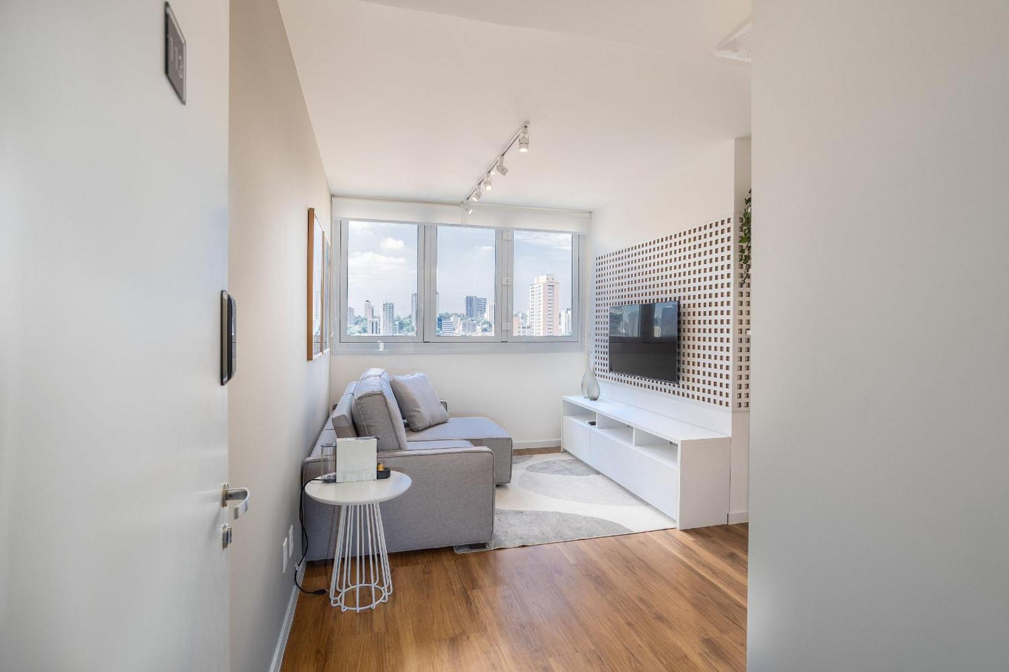 Extension Berrini Apartemen *