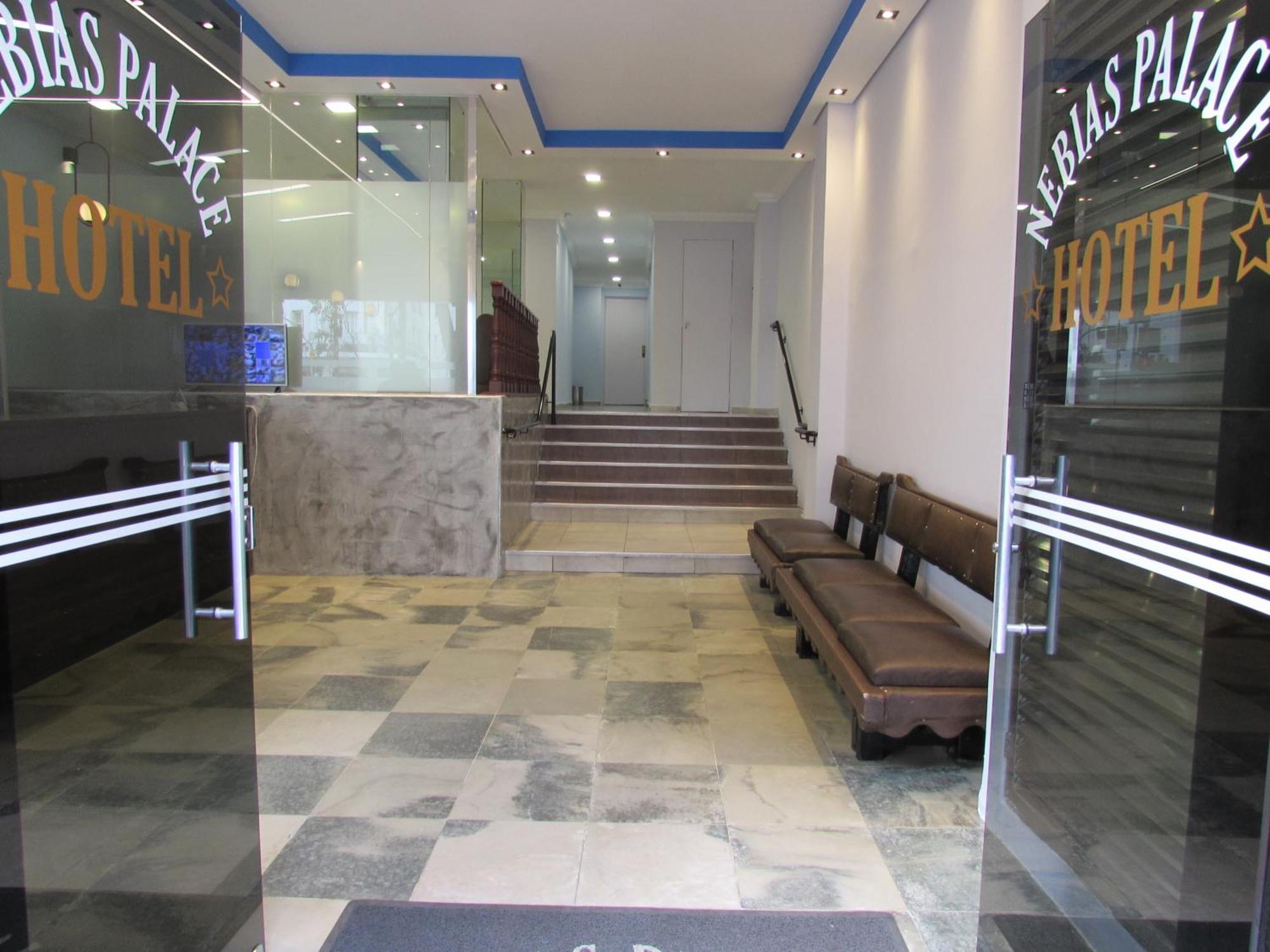 Nebias Palace Junto Da Avenida Ipiranga Com Sao Joao Em Frente Ao Bar Brahma Sp Hotel