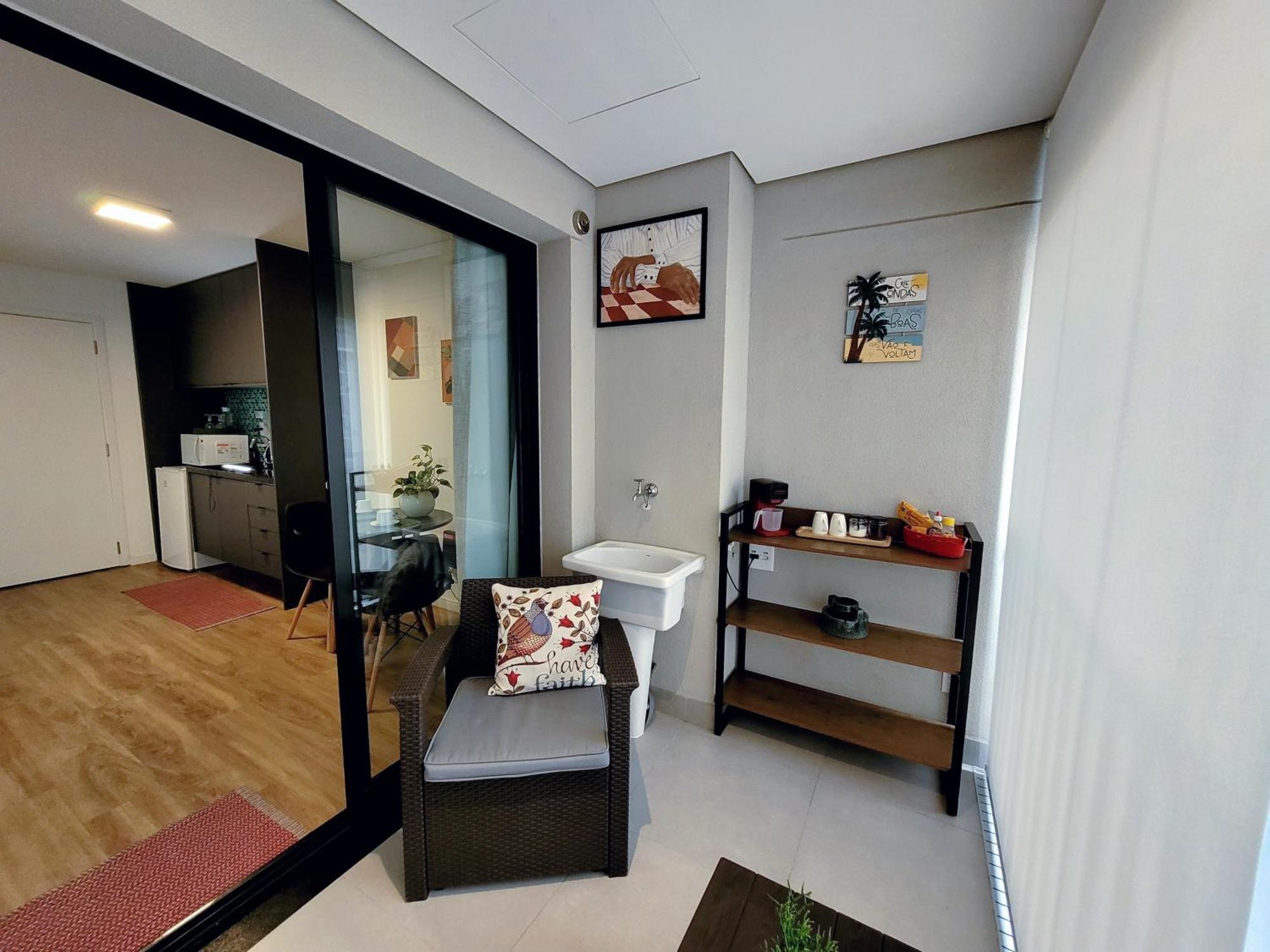 Apartment Charmoso Em Pinheiros 250 Metros Da Estacao Oscar Freire Hospital Clinicas Nubank Incor Paulista