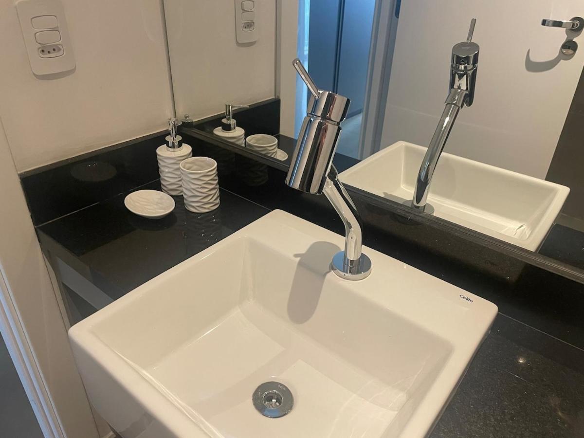 Apartemen Charmoso Moema - Ao Lado Do Shopping E Metro *