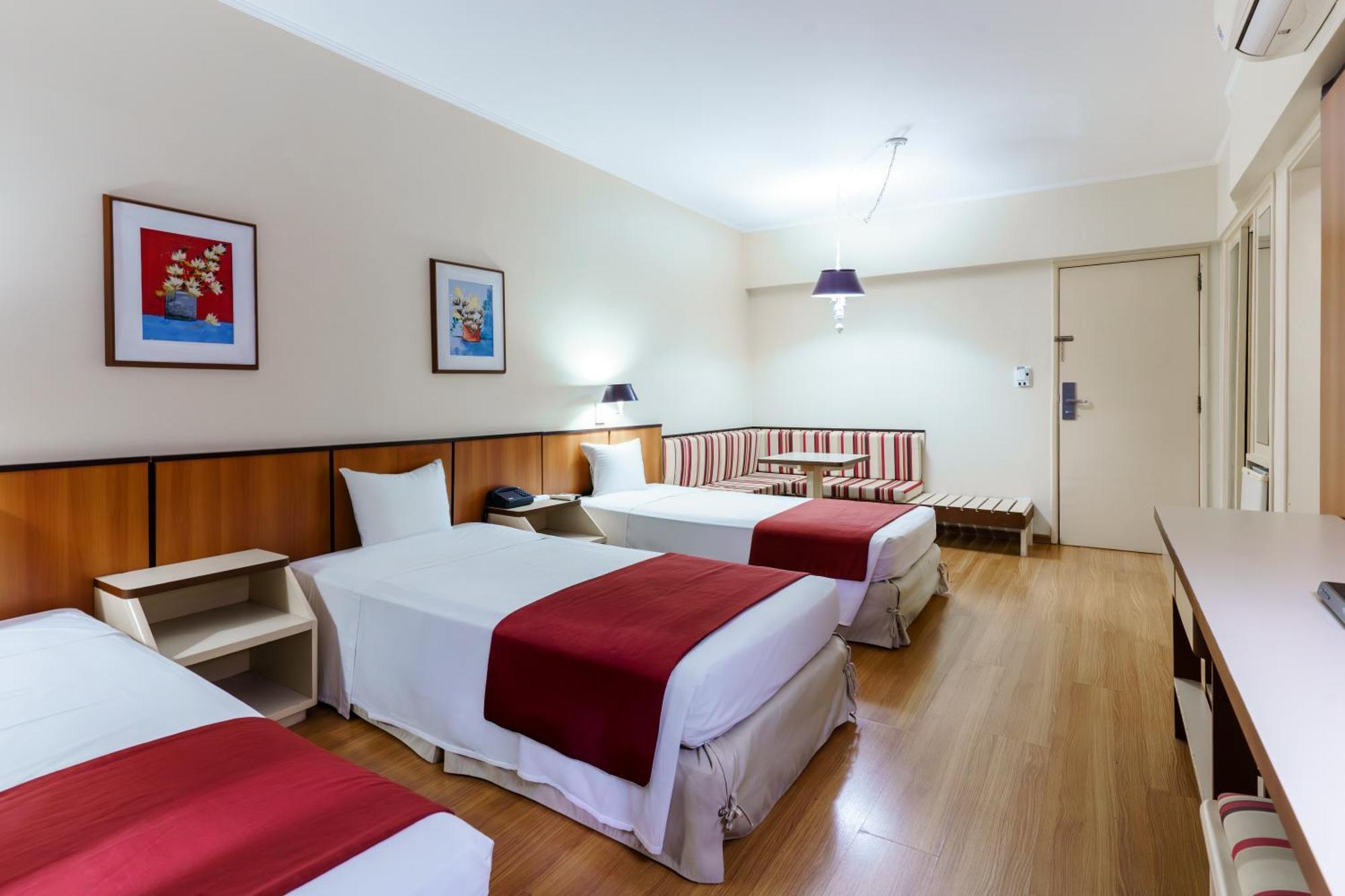 Khách sạn Pan Americano 3*