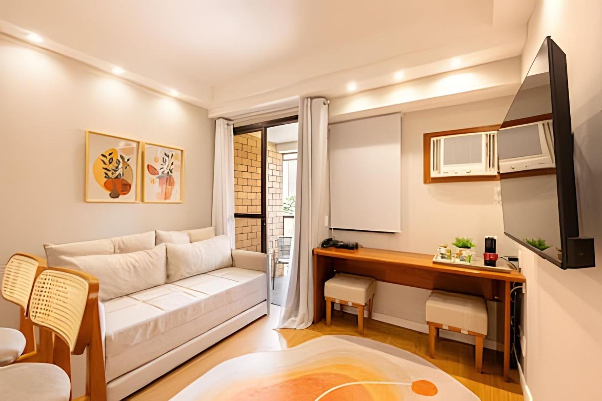 Easy Star - Charmoso Flat C/vaga Em Moema - Qx01i * Sao Paulo