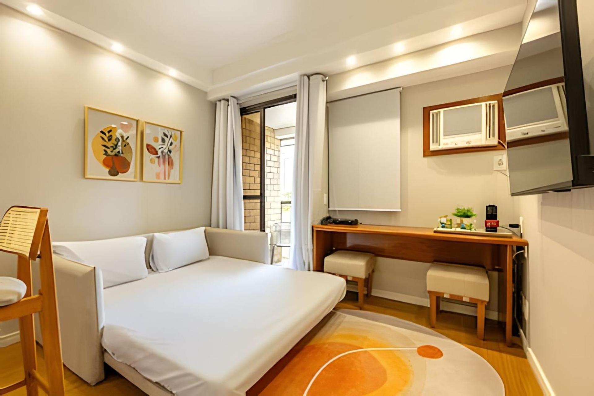 Easy Star - Charmoso Flat C/vaga Em Moema - Qx01i * Sao Paulo