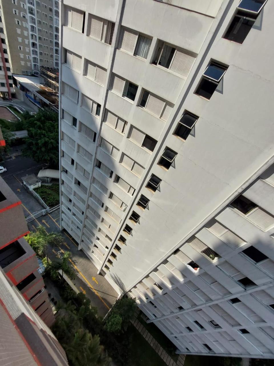 Apartment Poeta Drummond, Jardins! *
