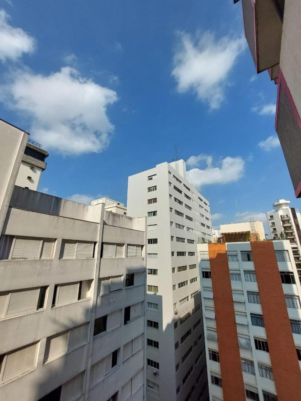 Poeta Drummond, Jardins! Apartment *