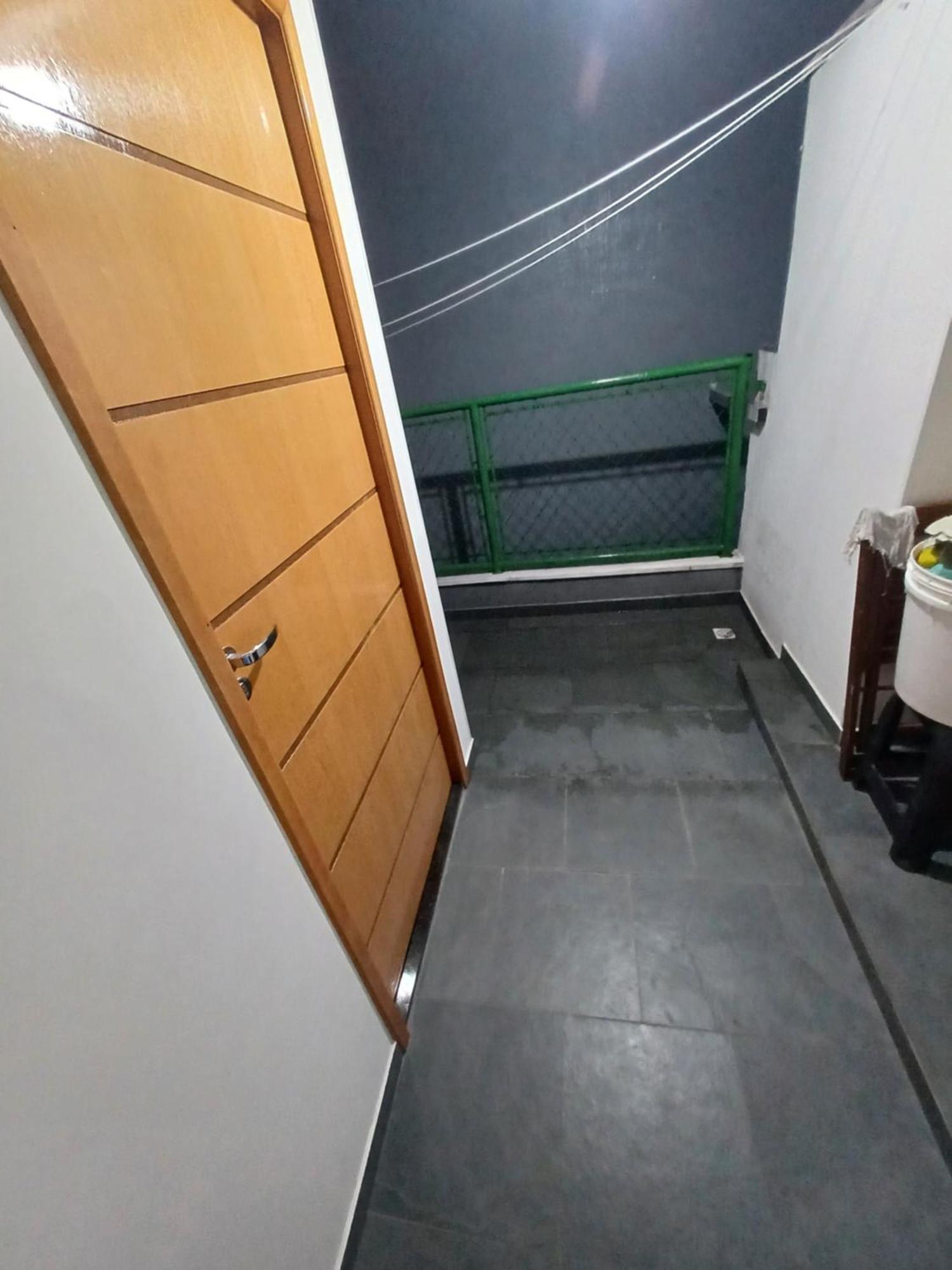 Homestay Um Com Banheiro Privativo