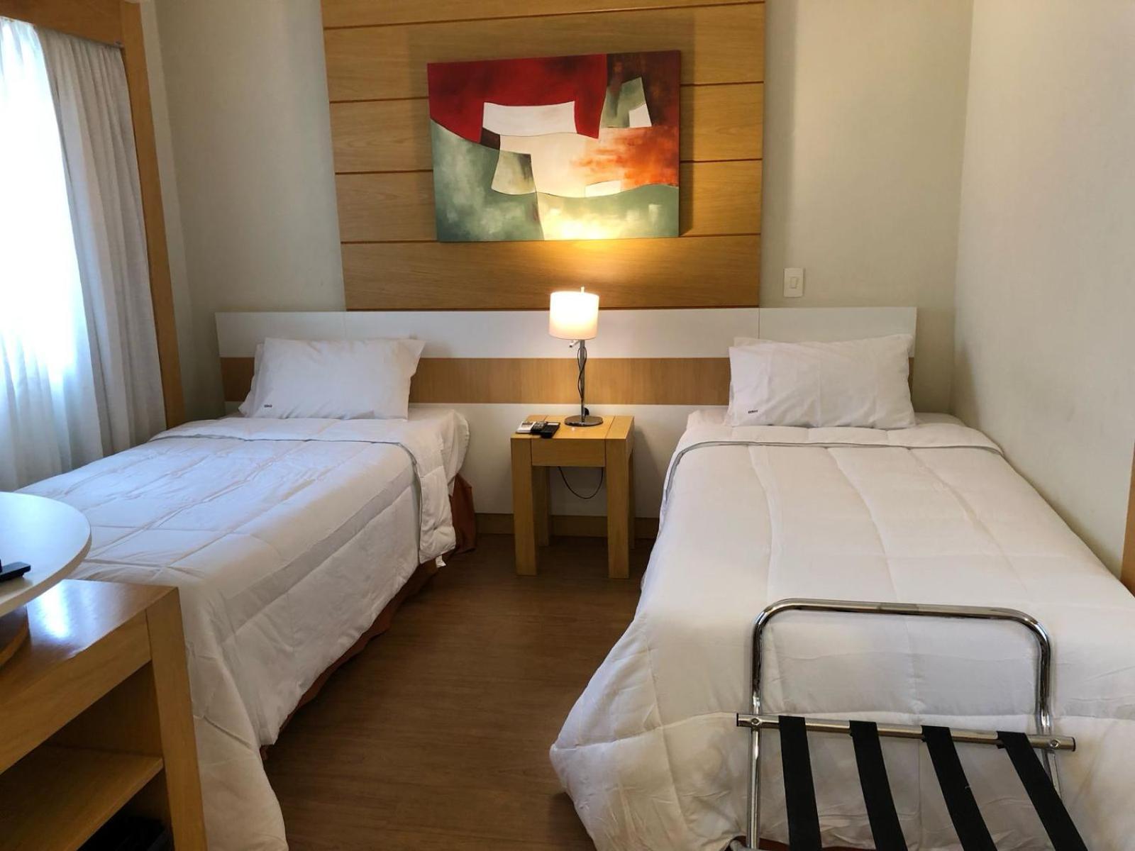Flat Confortavel Ao Lado Do Aeroporto De Congonhas - H201 *
