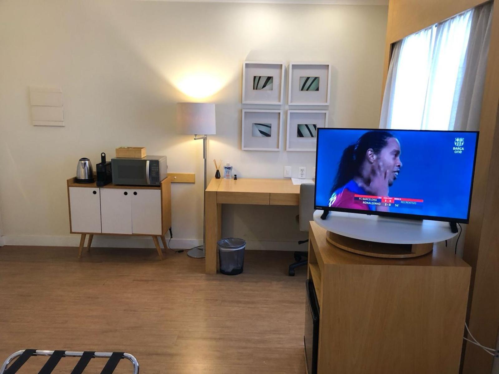 Flat Confortavel Ao Lado Do Aeroporto De Congonhas - H201 Apartemen