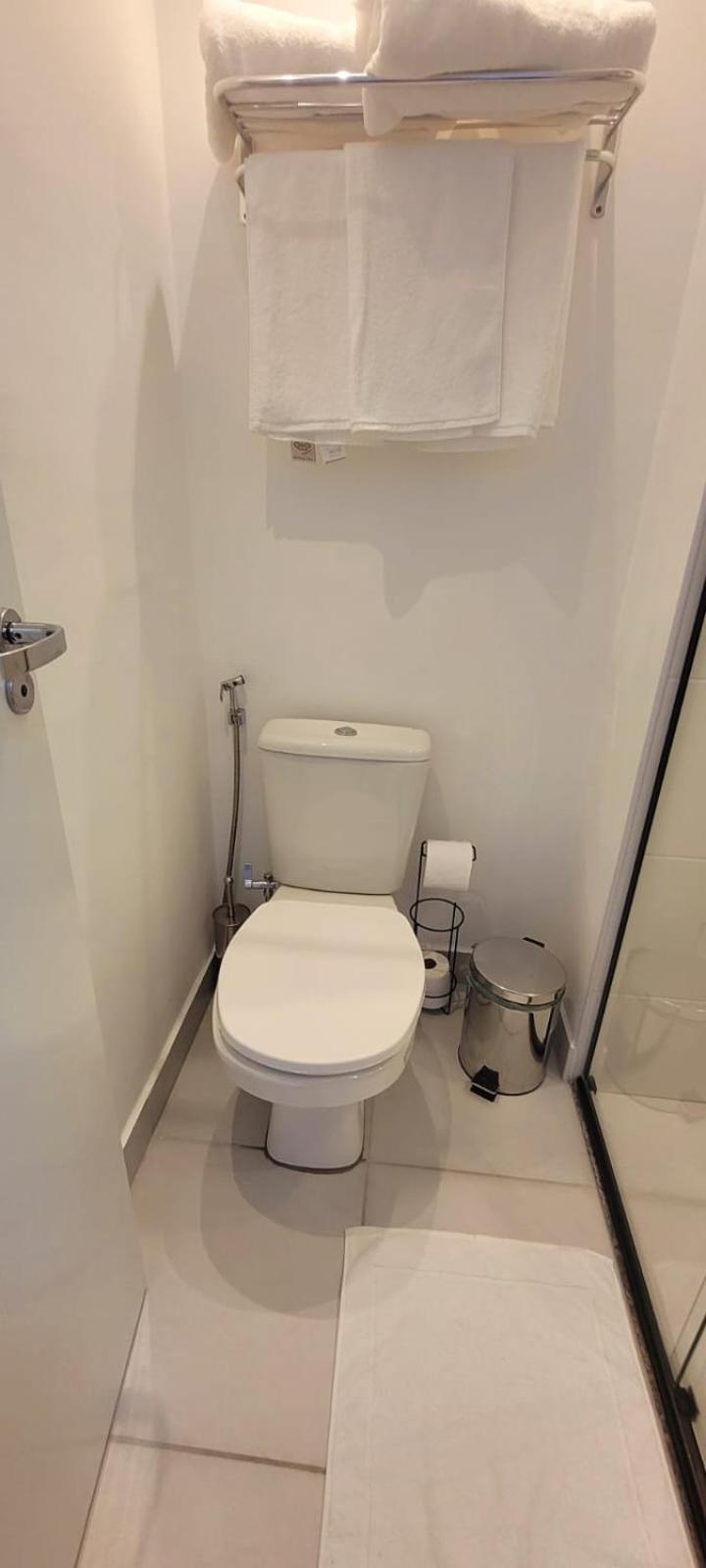 Apartemen Confortavel E Elegante