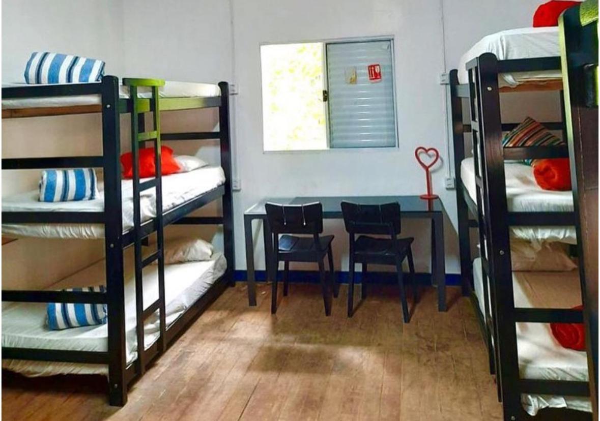 Capsule hotel Pinheiros & Food