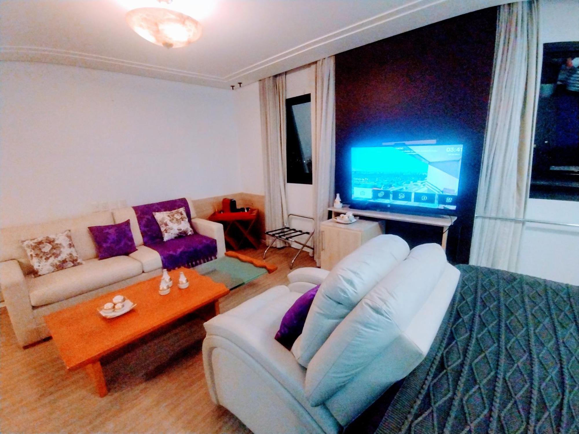 Luxxor Hotel *