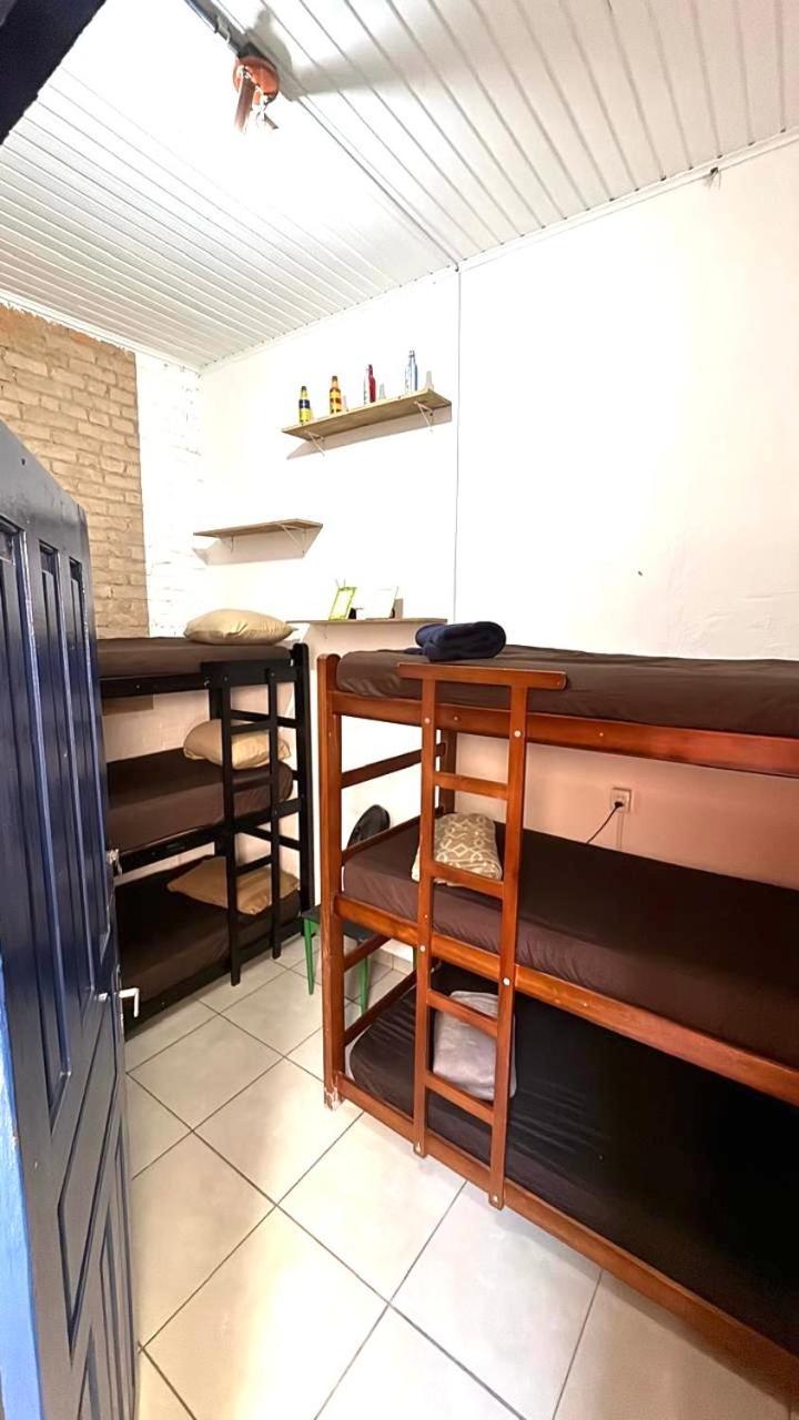 Pinheiros & Food Hotel kapsul *