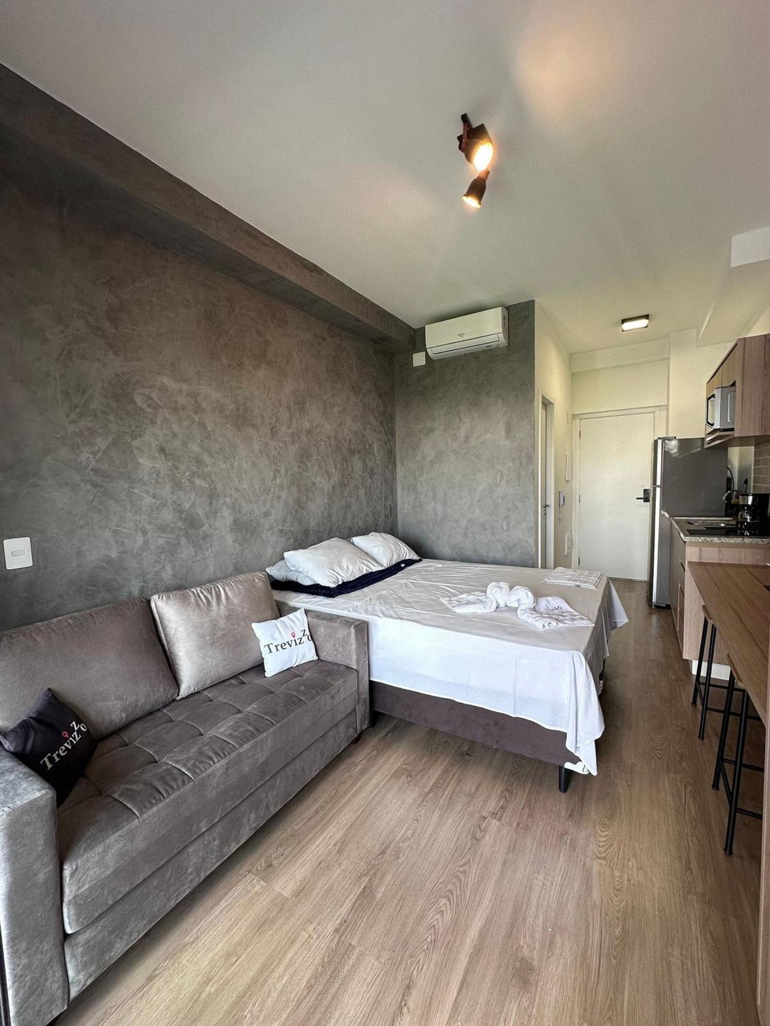 Trevizzo Pense Consolacao Two Apartemen *