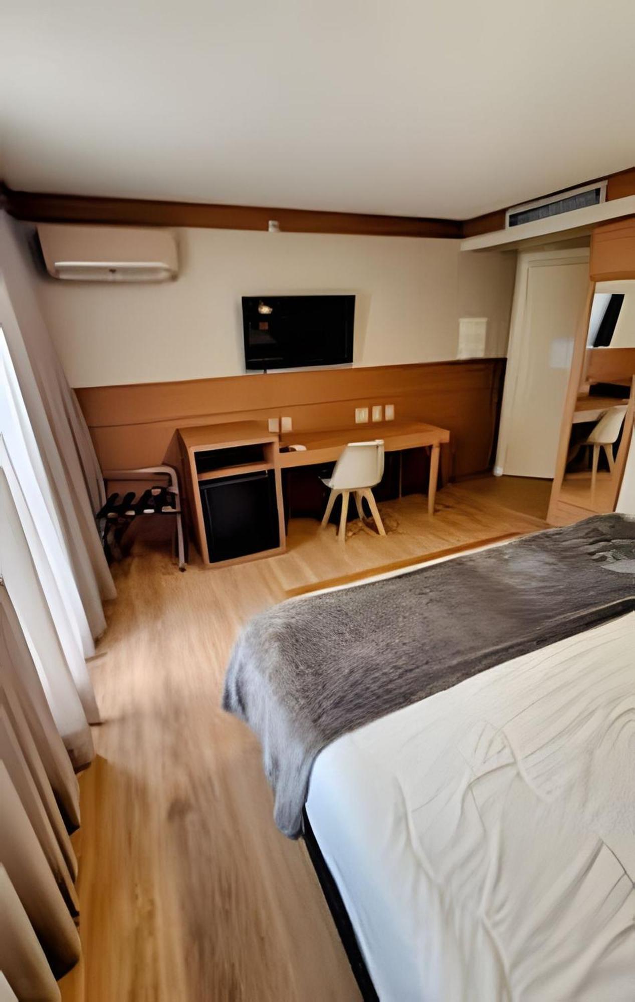 Multihouse - Moderno Pinheiro Apartment