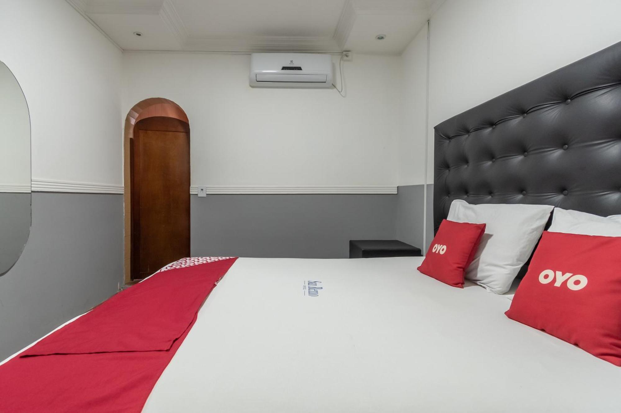 Oyo San Remo, (adults Only) Hotel