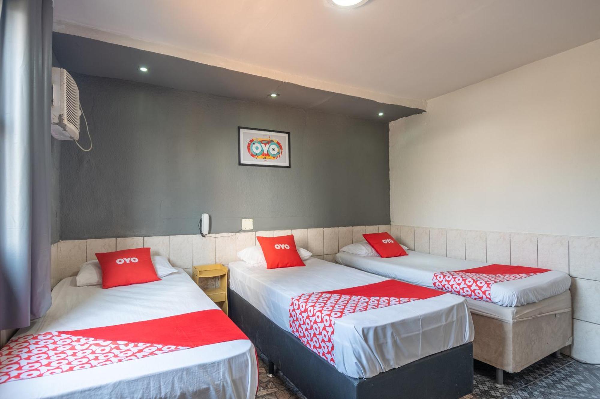 Hotel Oyo Nacoes Unidas, 4*