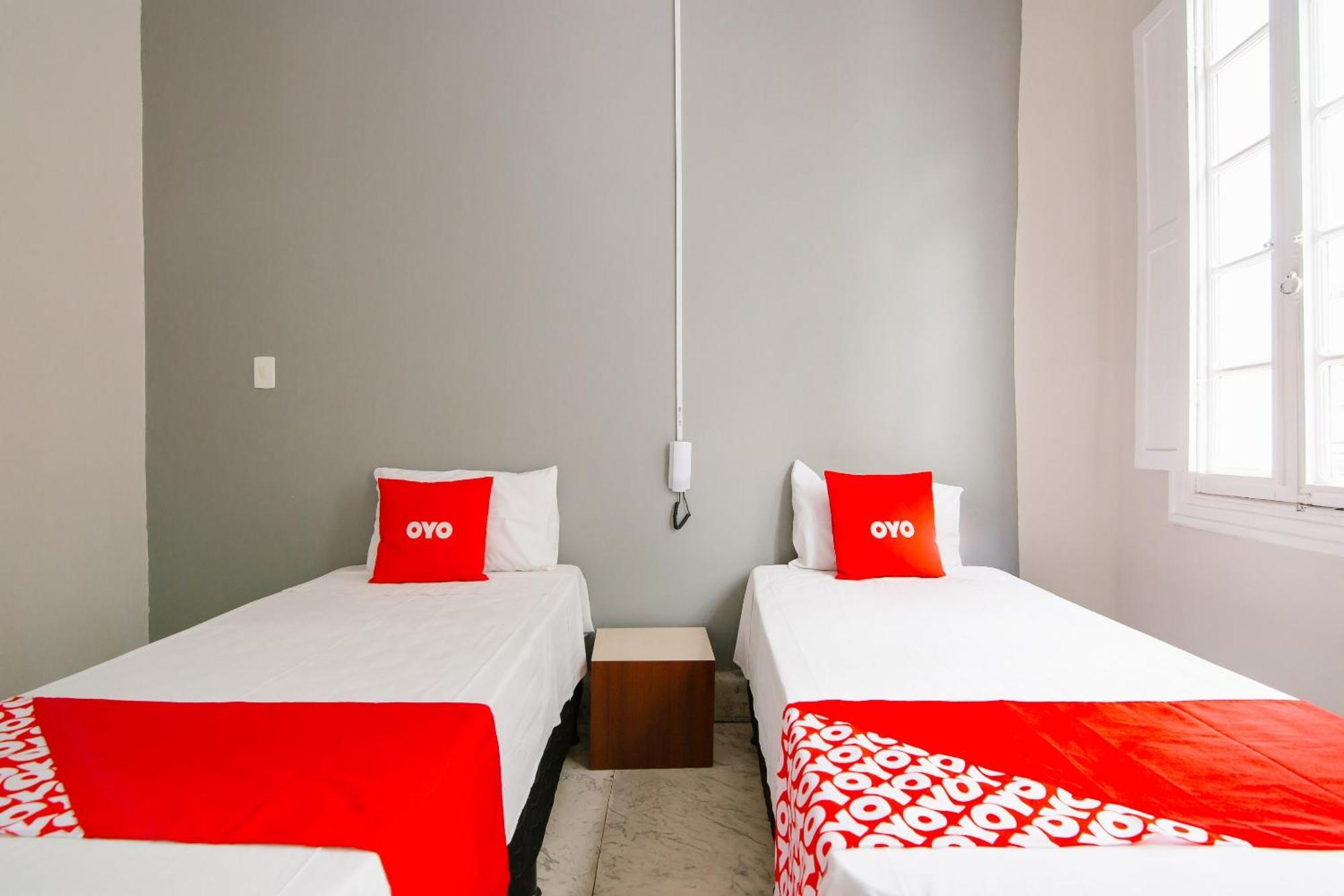 Oyo Castro Alves, Hotel São Paulo