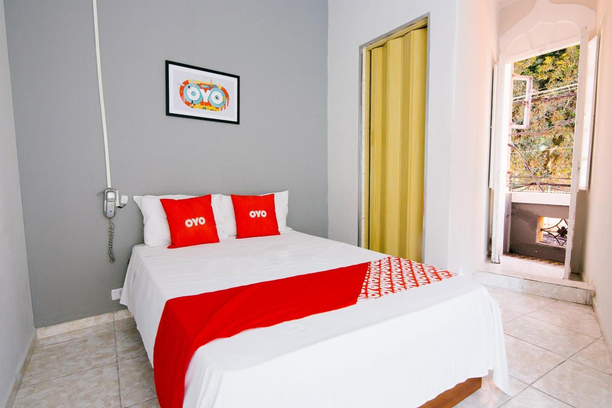 Oyo Castro Alves, 3*