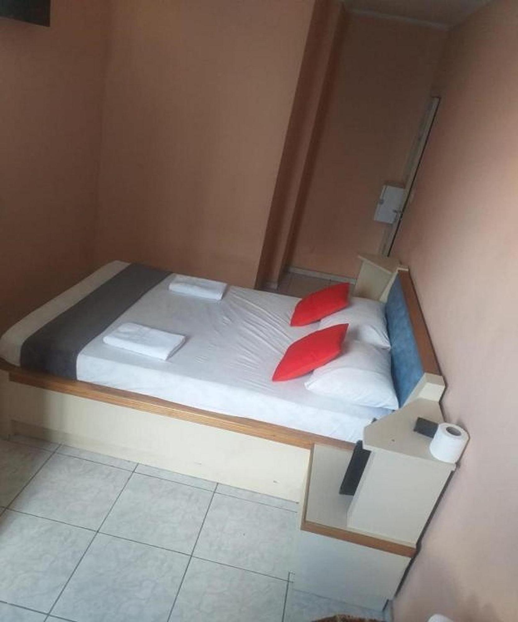Oyo Macedo 3*