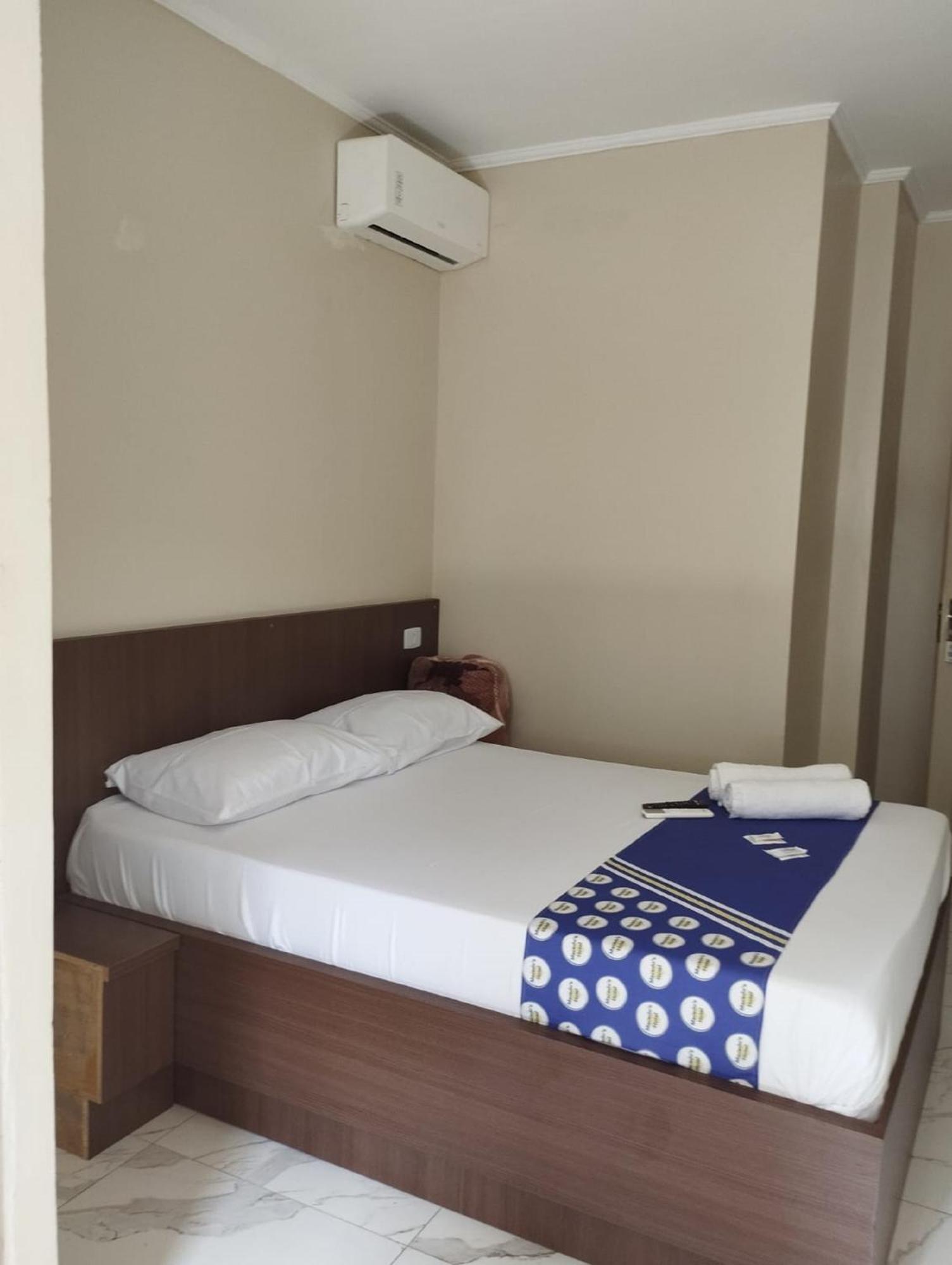 Hotel Oyo Macedo 3*