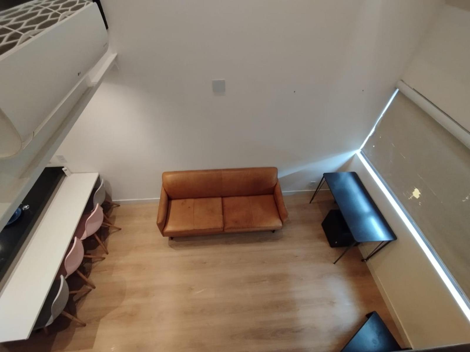 Excelente Duplex Apartment