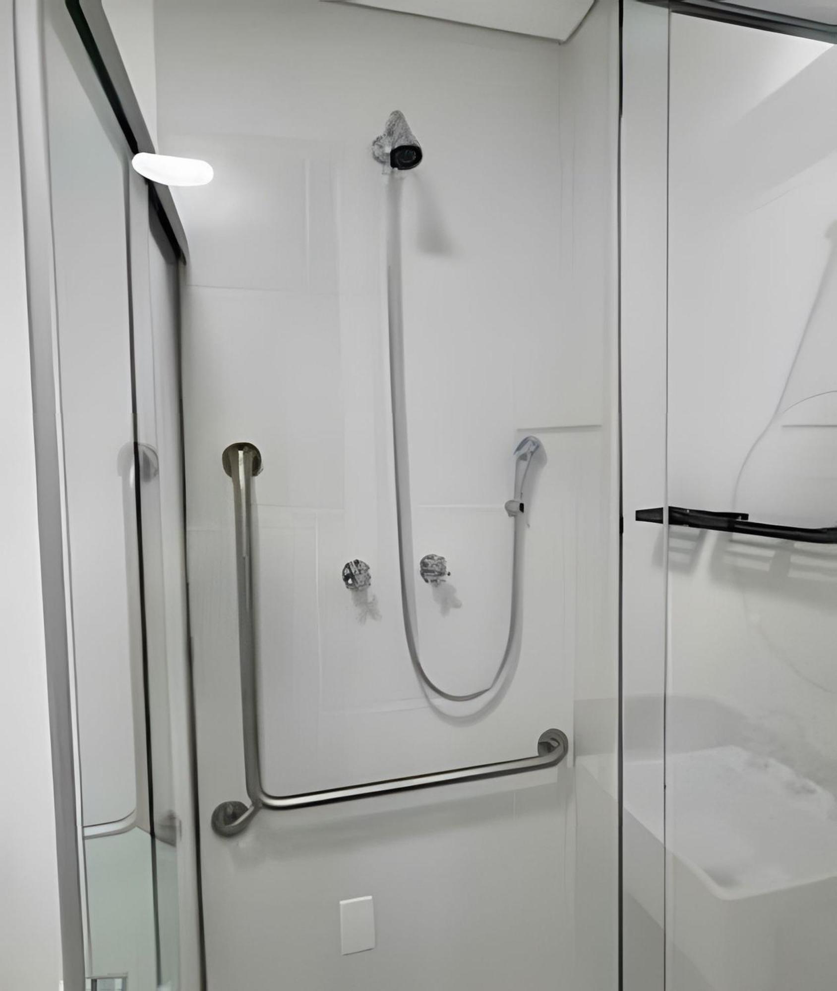 Bem Localizado / Prox Estacao Trianon 412 Sao Paulo