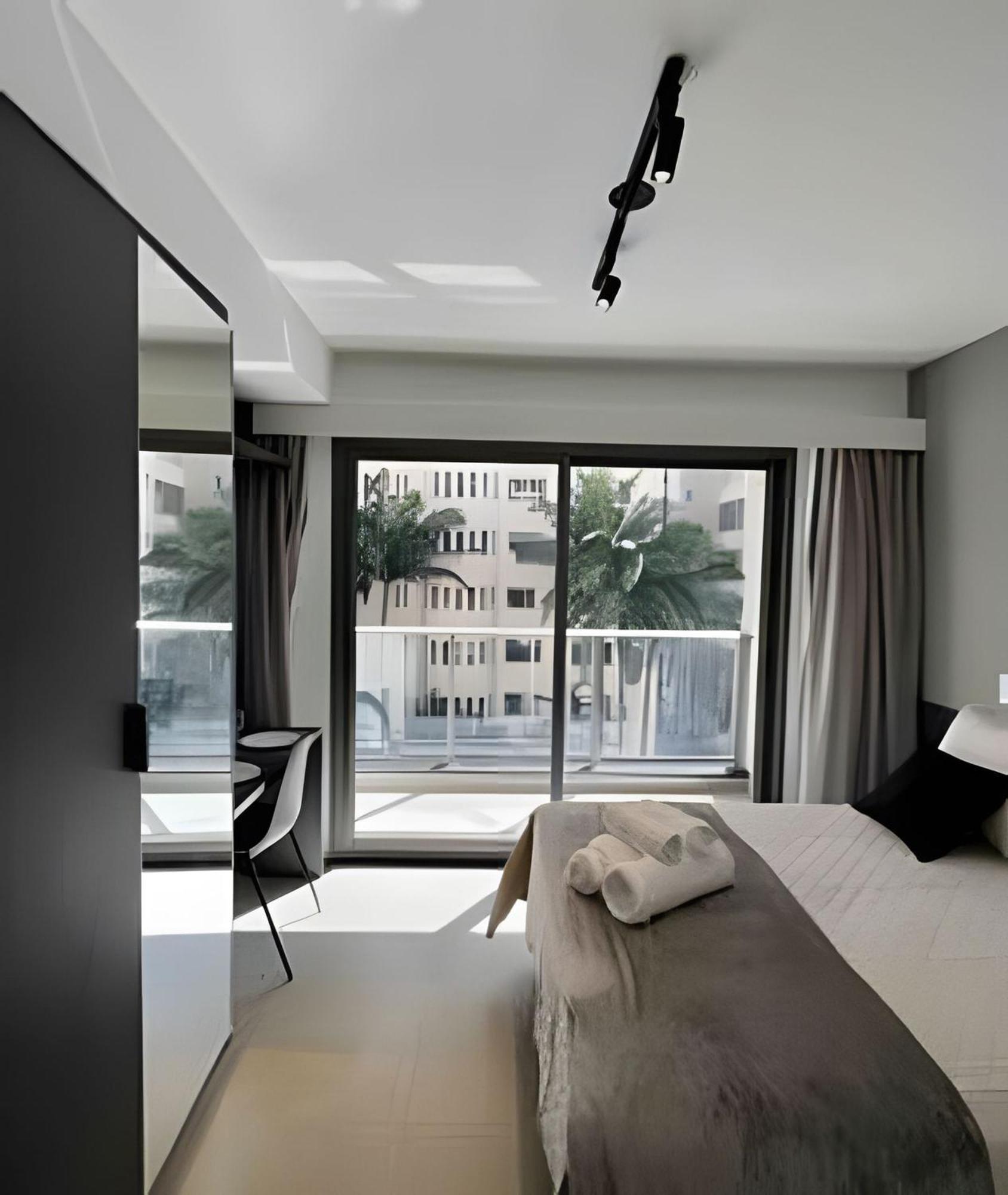 Na Rua Bela Cintra 408 Apartment *