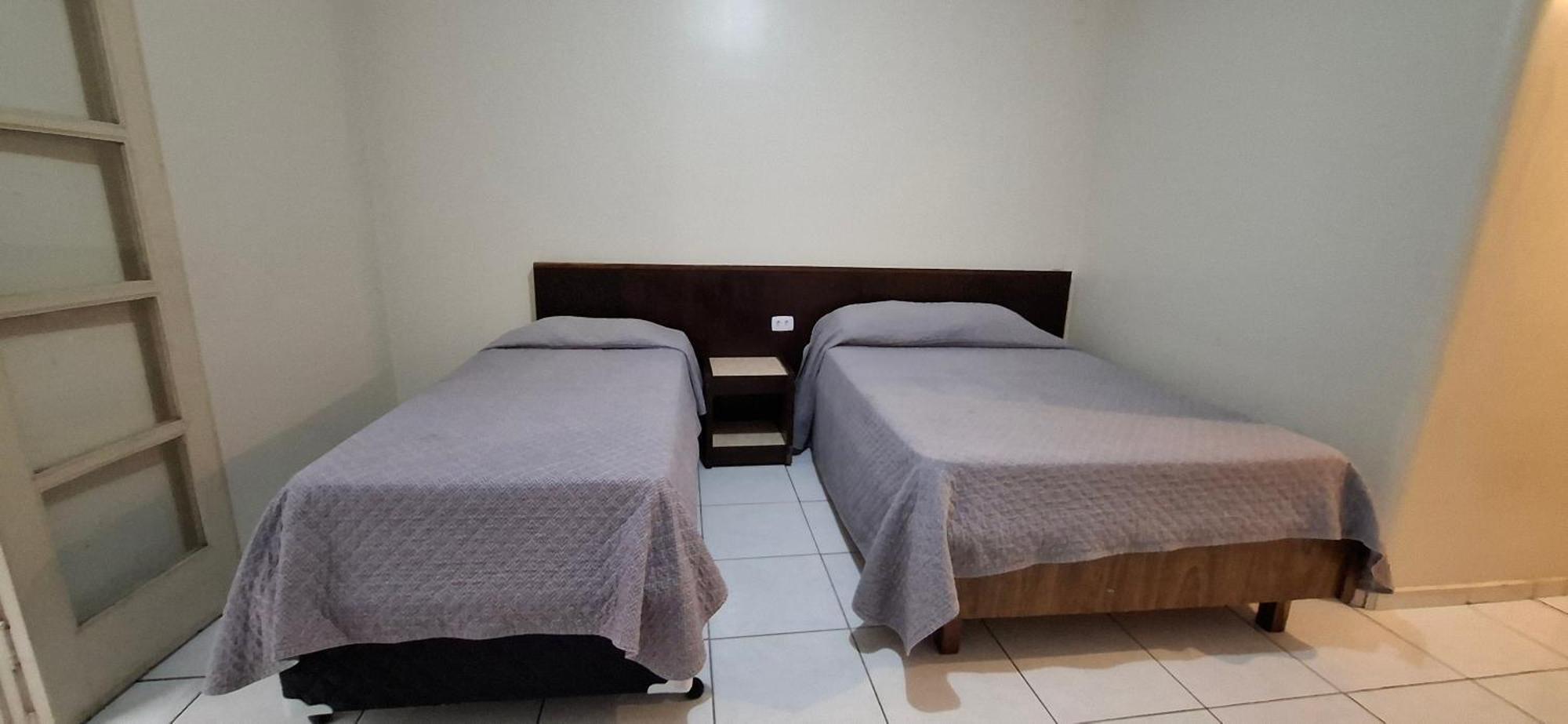Plaza Olido Khách sạn *