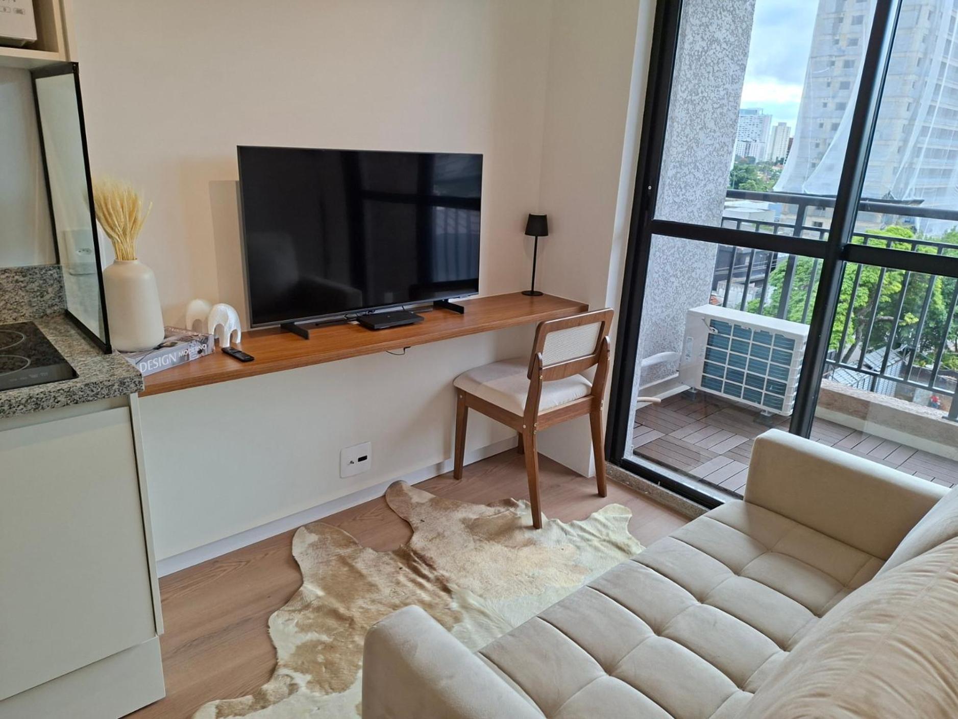 Em Moema - Ao Lado Do Aeroporto E Parque Ibirapuera Apartment Sao Paulo