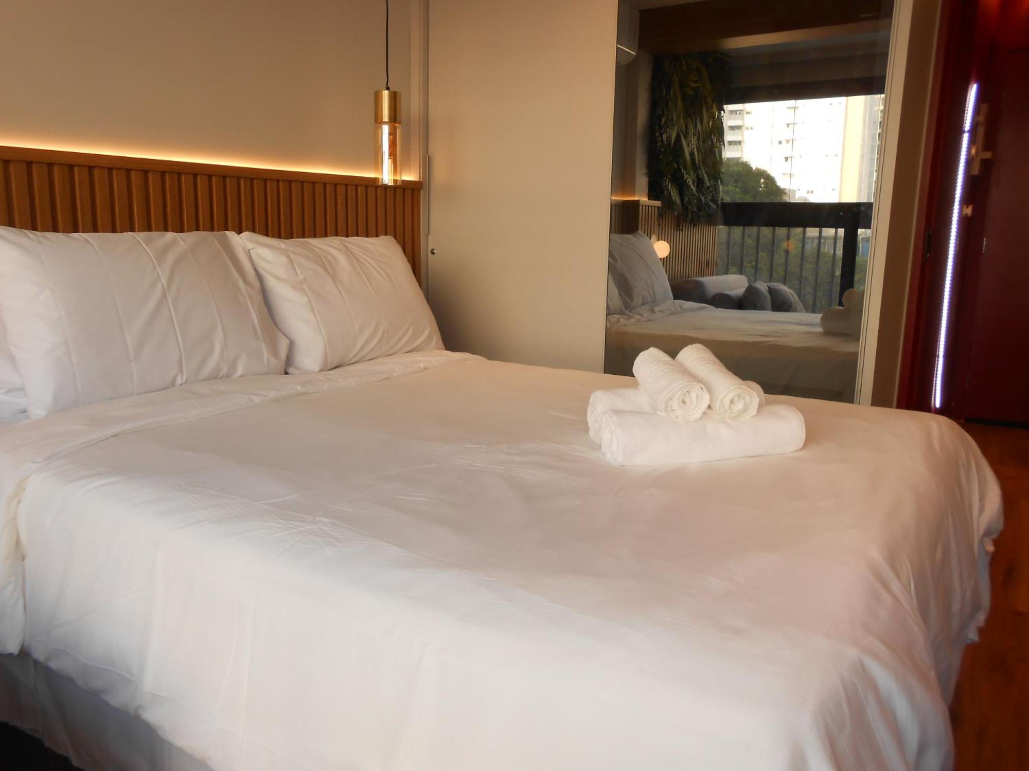 513 Lux Allianz Park Apartment