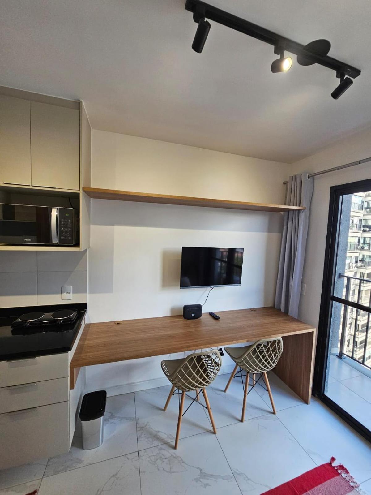 Em Pinheiros - 500m Do Metro Faria Lima Apartment *